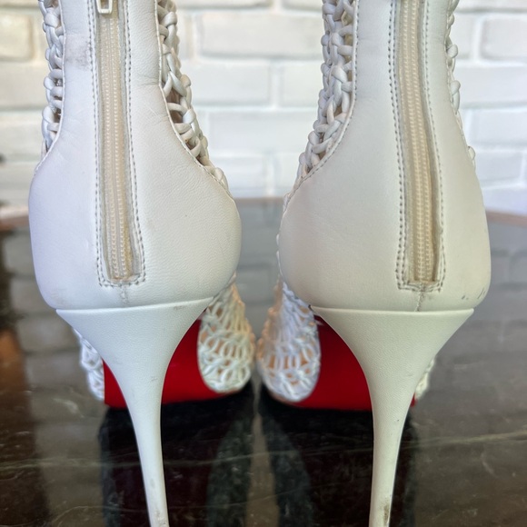 Christian Louboutin woven white leather zipper booties Dust bag included ❤️ - Picture 12 of 12